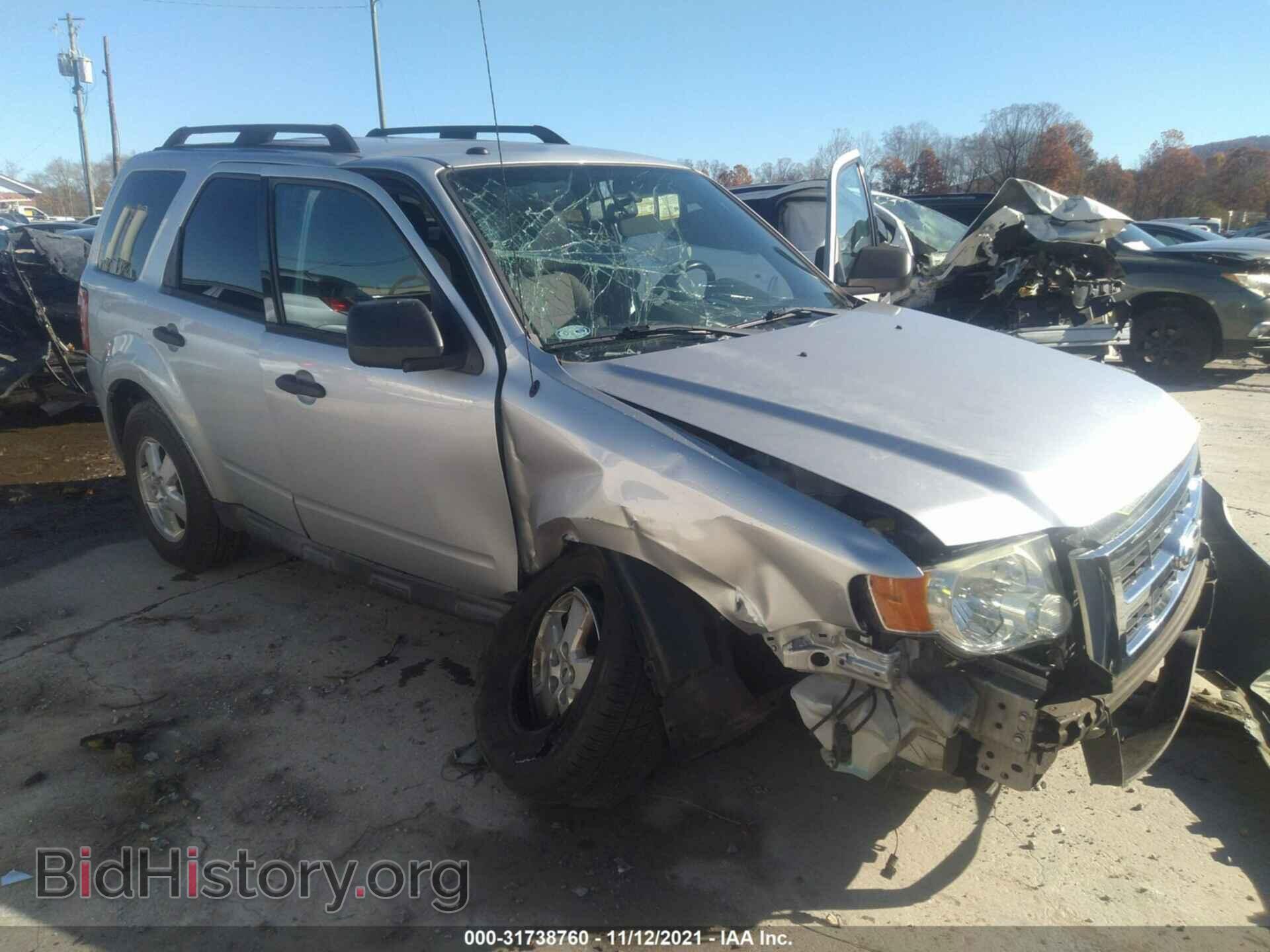 Фотография 1FMCU0DG4CKB34393 - FORD ESCAPE 2012