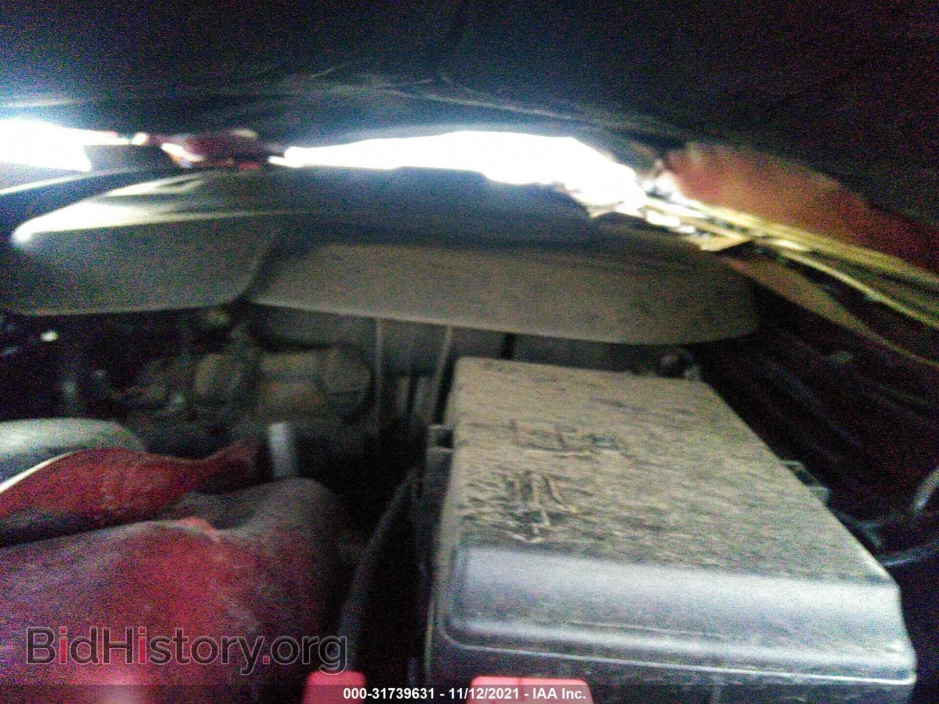 2014 CHRYSLER 300 - VIN: 2C3CCABG0EH118478 - Фото 10
