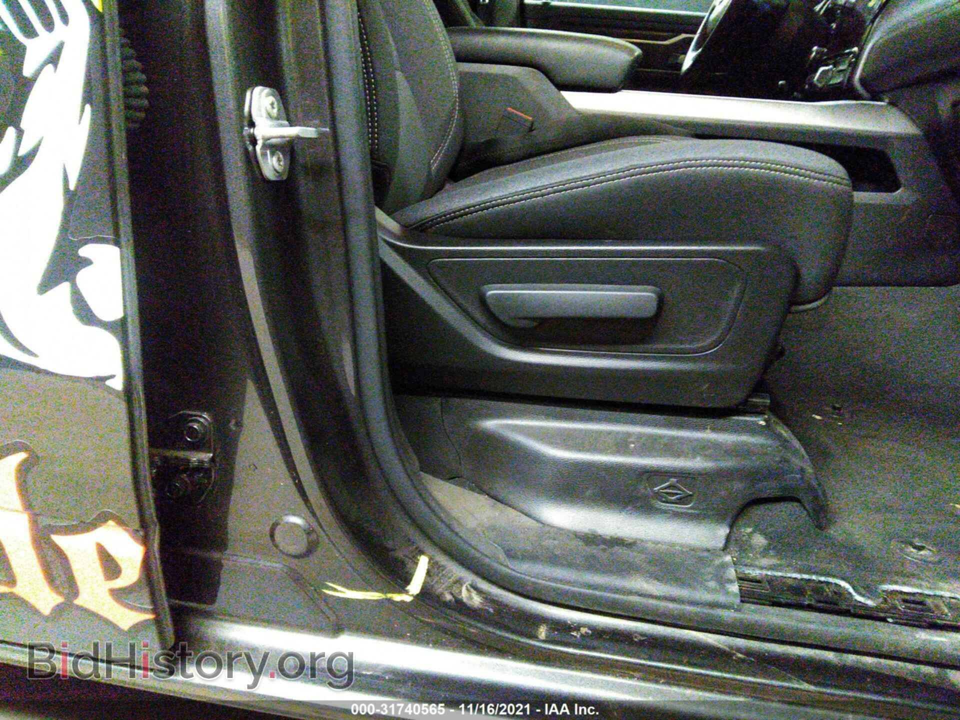 2021 RAM 1500 - VIN: 1C6SRFMTXMN555138 - Фото 6