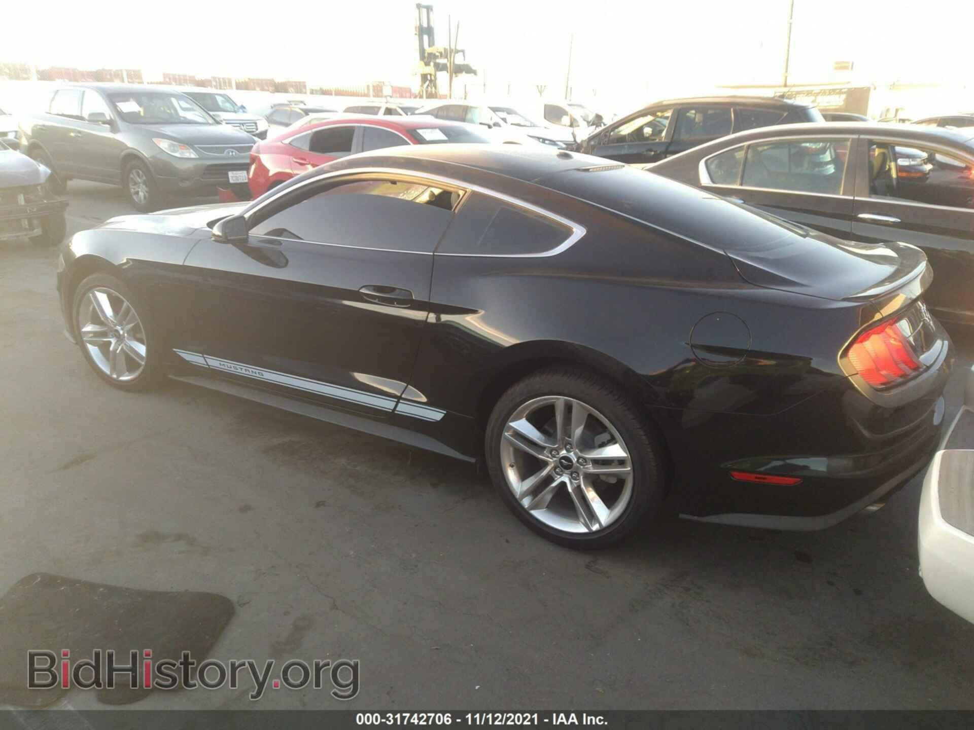 2018 FORD MUSTANG - VIN: 1FA6P8TH3J5123565 - Фото 3