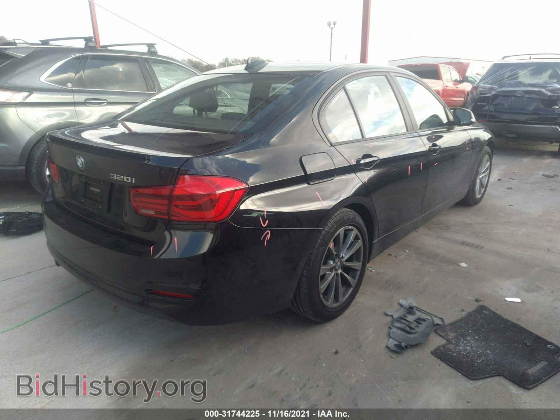 2016 BMW 3 SERIES - VIN: WBA8E1G55GNU11609 - Photo 4