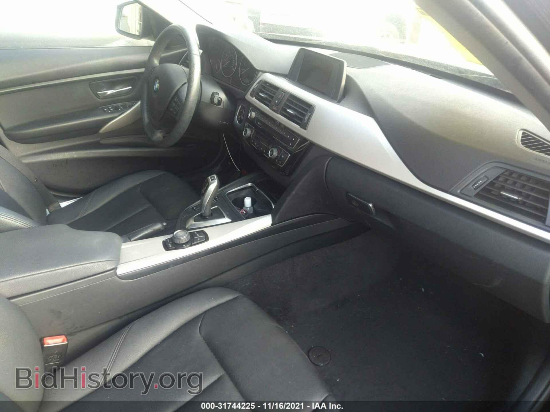 2016 BMW 3 SERIES - VIN: WBA8E1G55GNU11609 - Photo 5