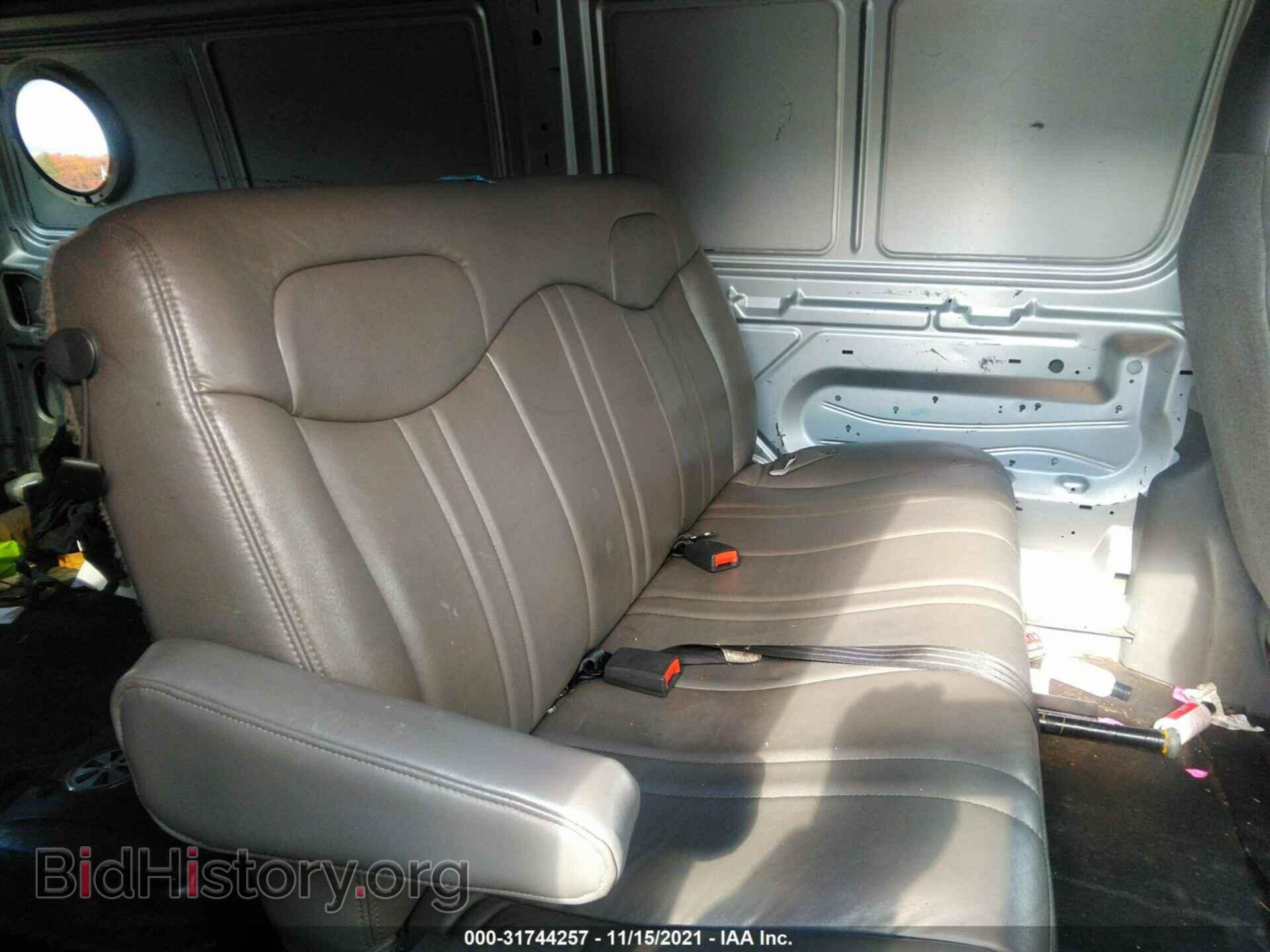 2011 FORD ECONOLINE CARGO VAN - VIN: 1FTNE2EW2BDA20195 - Фото 8