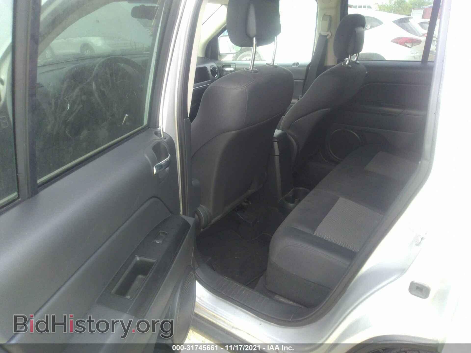 2011 JEEP COMPASS - VIN: 1J4NF1FBXBD181925 - Фото 8