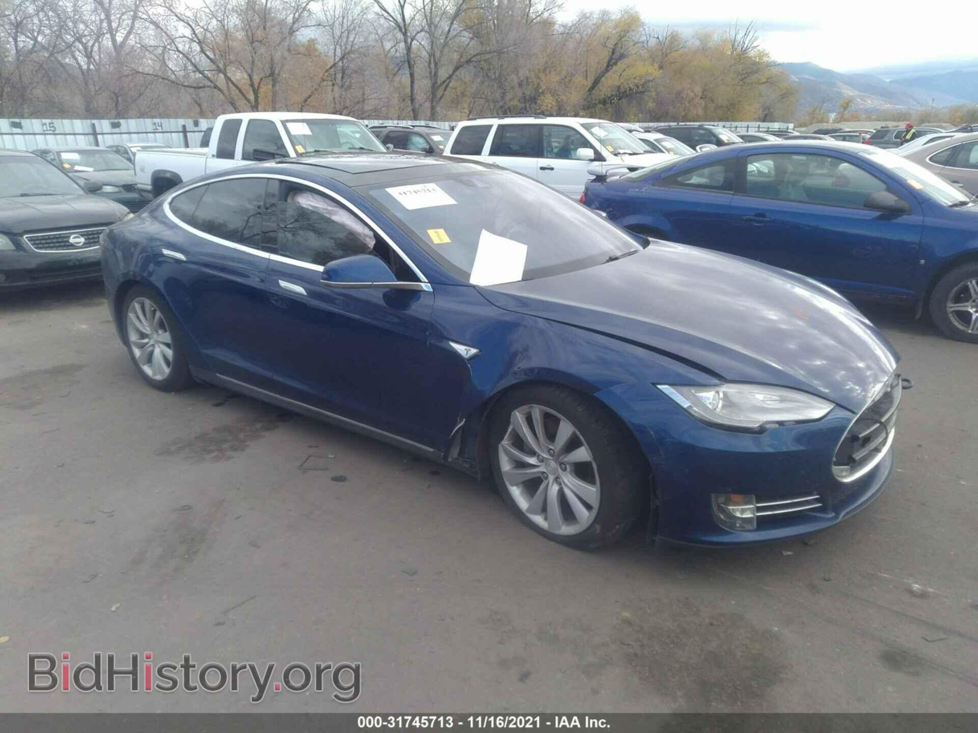 Фотография 5YJSA1E2XFF109162 - TESLA MODEL S 2015