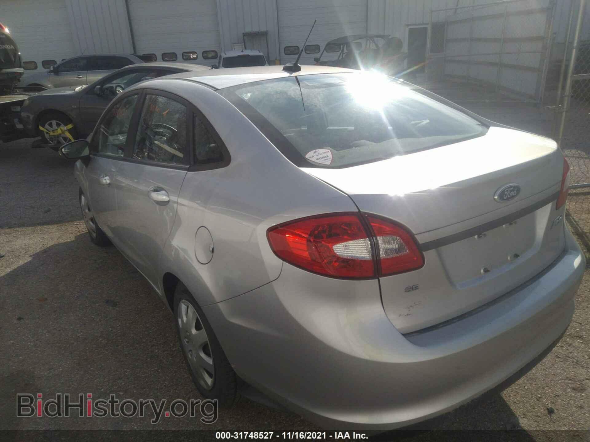 2013 FORD FIESTA - VIN: 3FADP4BJXDM204761 - Фото 3
