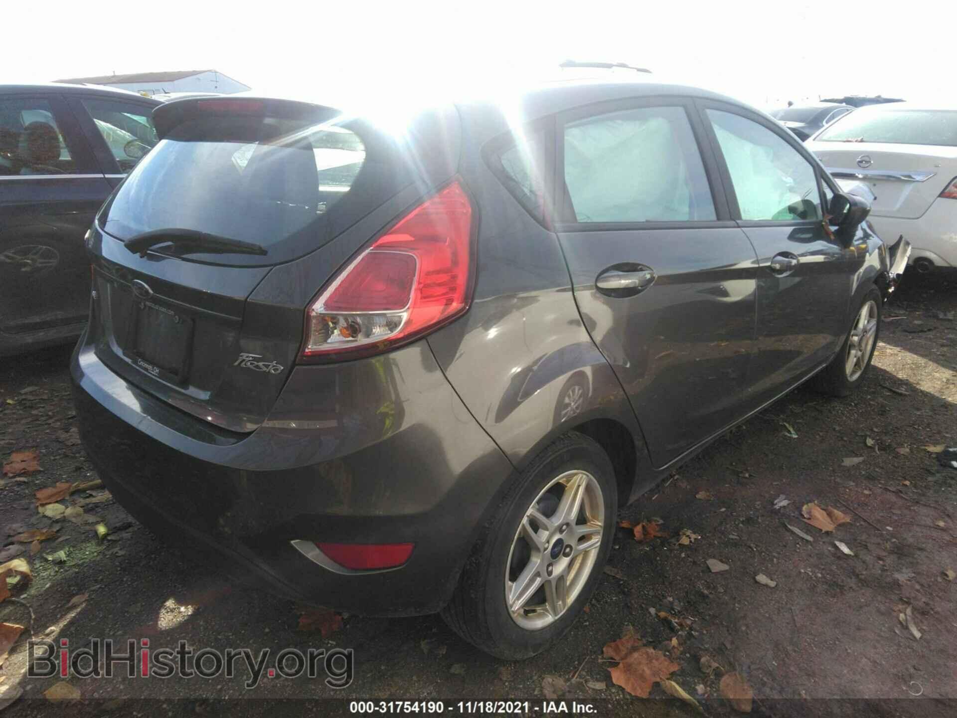 2017 FORD FIESTA - VIN: 3FADP4EJ4HM135471 - Фото 4