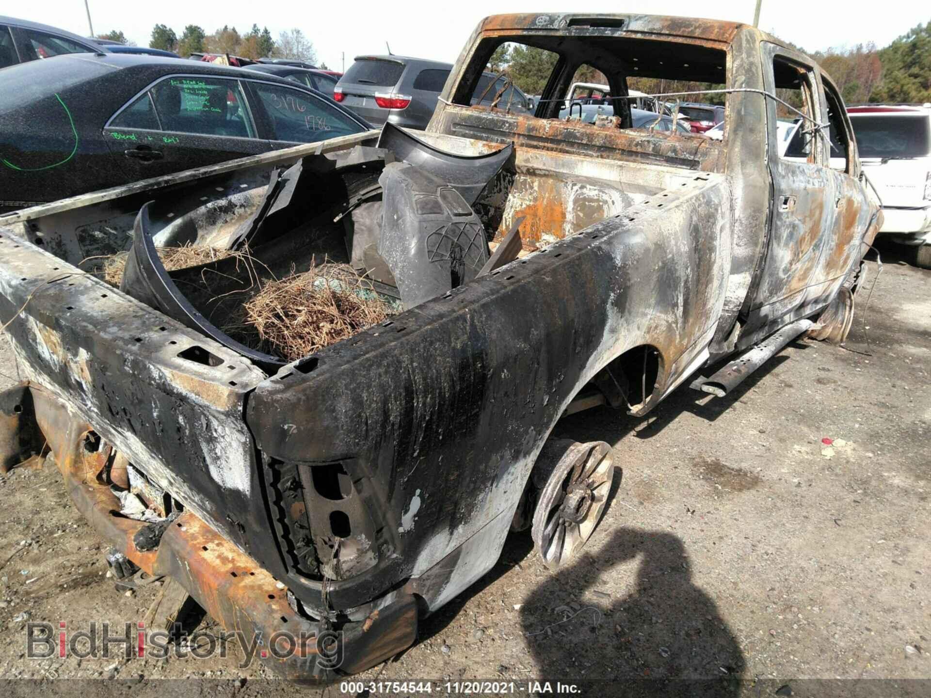 2017 RAM 2500 - VIN: 3C6TR5EJ3HG772475 - Photo 4