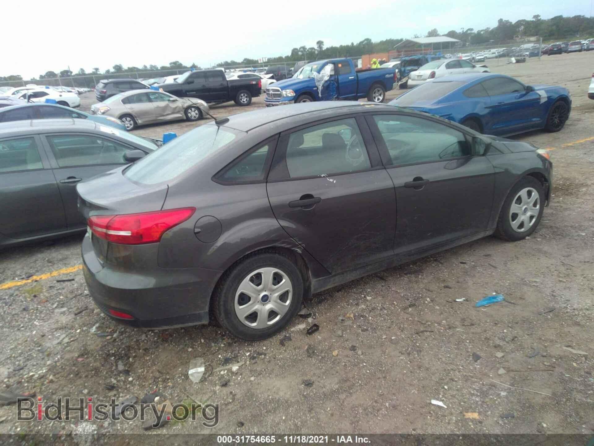 2016 FORD FOCUS - VIN: 1FADP3E29GL313815 - Фото 4