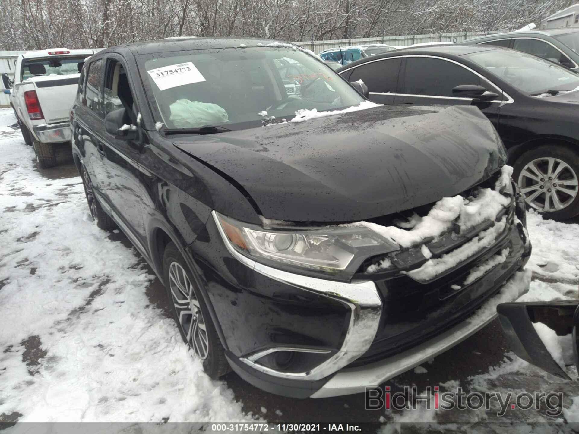 Photo JA4AZ2A34HZ037780 - MITSUBISHI OUTLANDER 2017