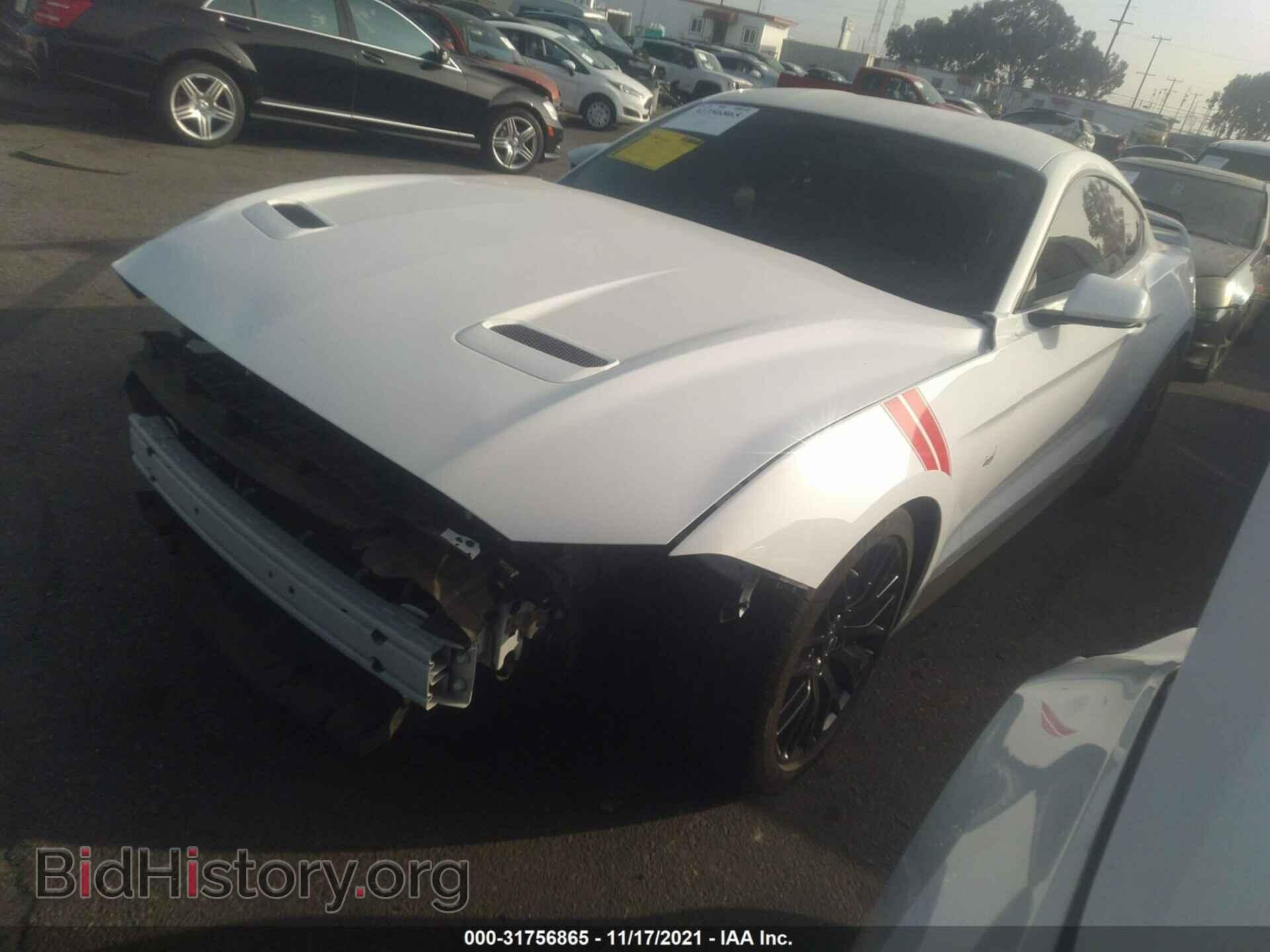 2019 FORD MUSTANG - VIN: 1FA6P8CF2K5143709 - Фото 2