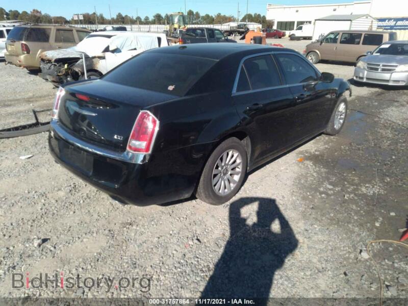 2014 Chrysler 300 (VIN 2C3CCAAG8EH179255) — photo 4 of 10
