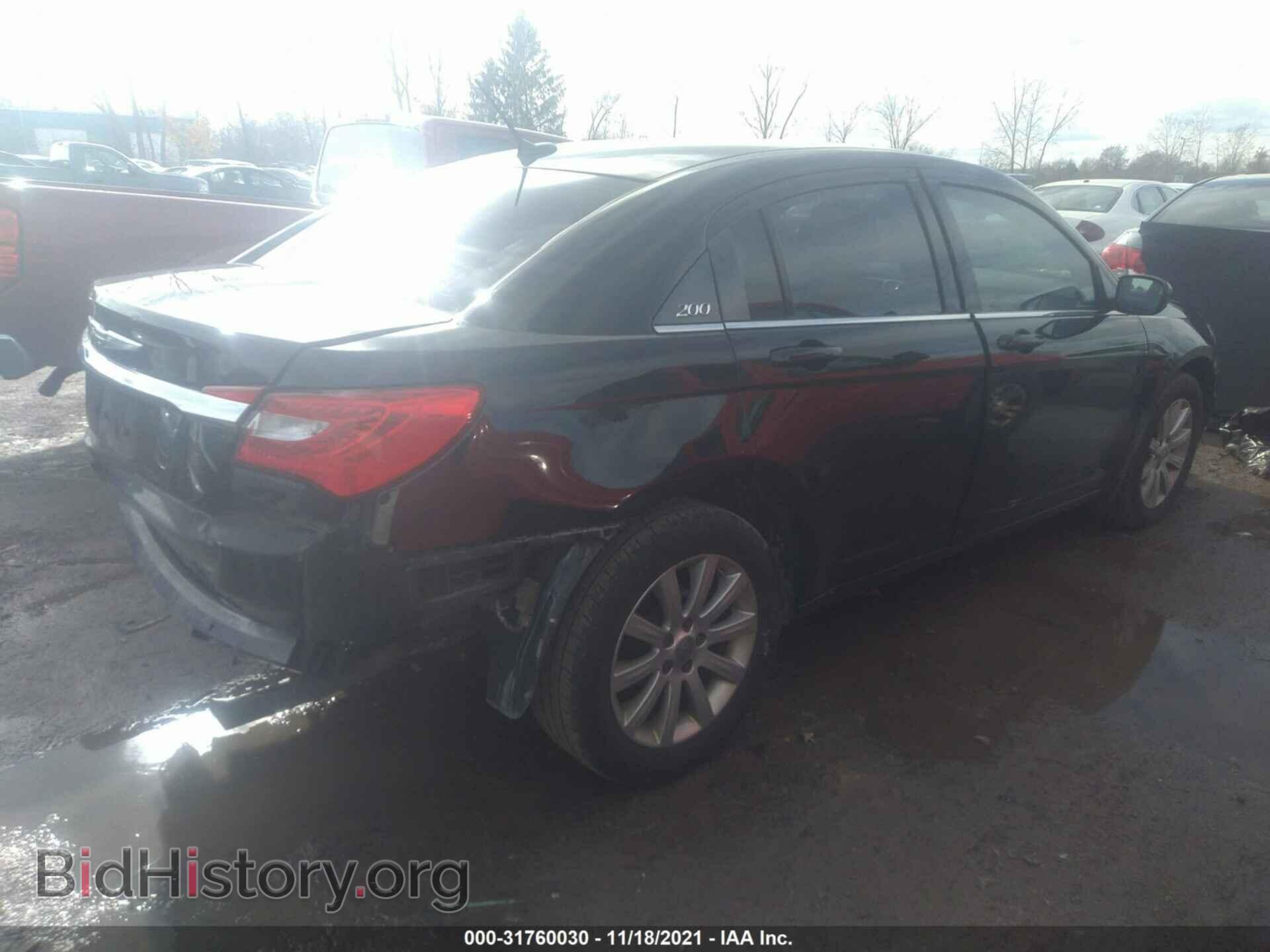 2012 CHRYSLER 200 - VIN: 1C3CCBBBXCN299863 - Фото 4