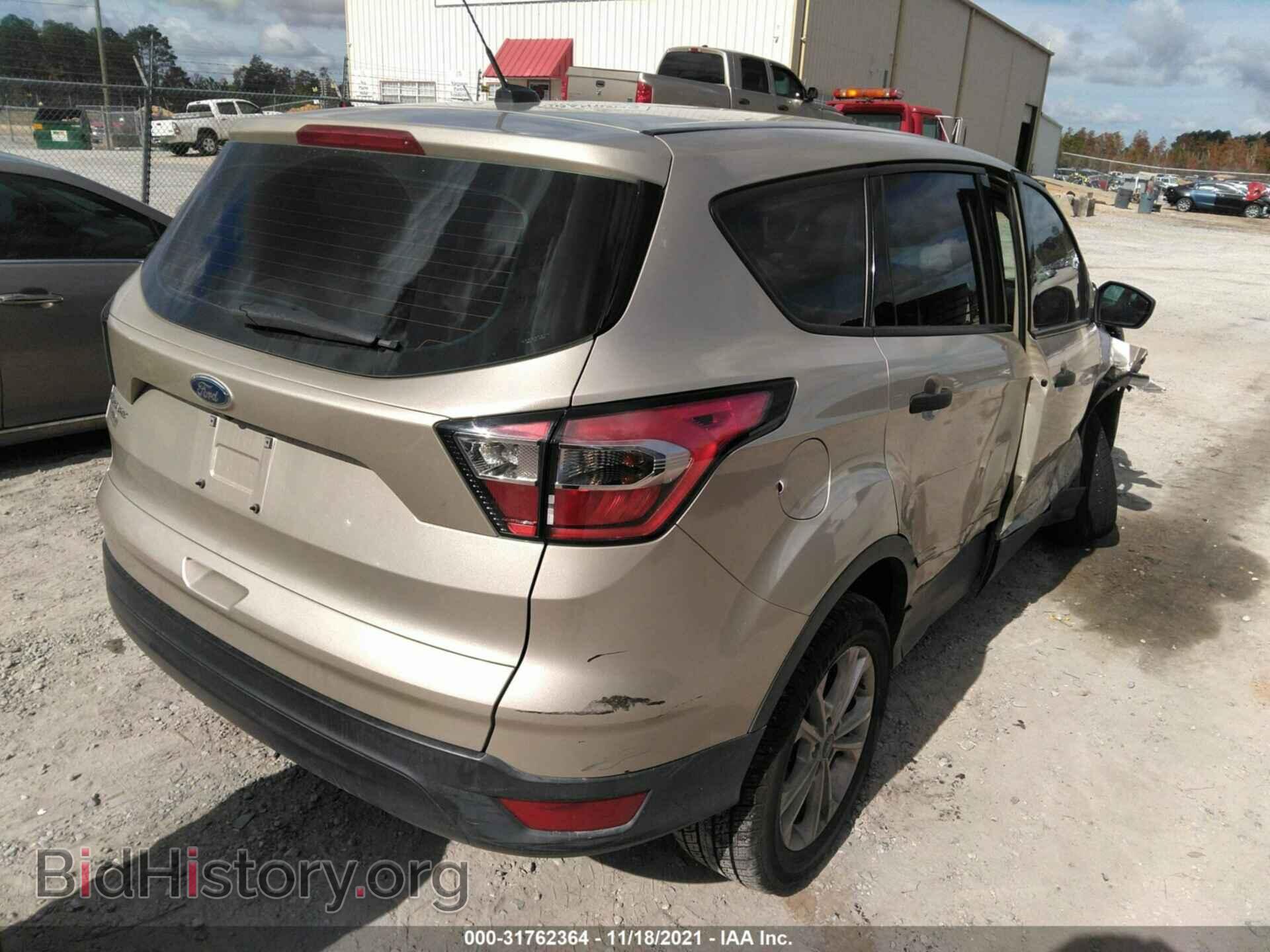 2017 FORD ESCAPE - VIN: 1FMCU0F75HUB74636 - Photo 4