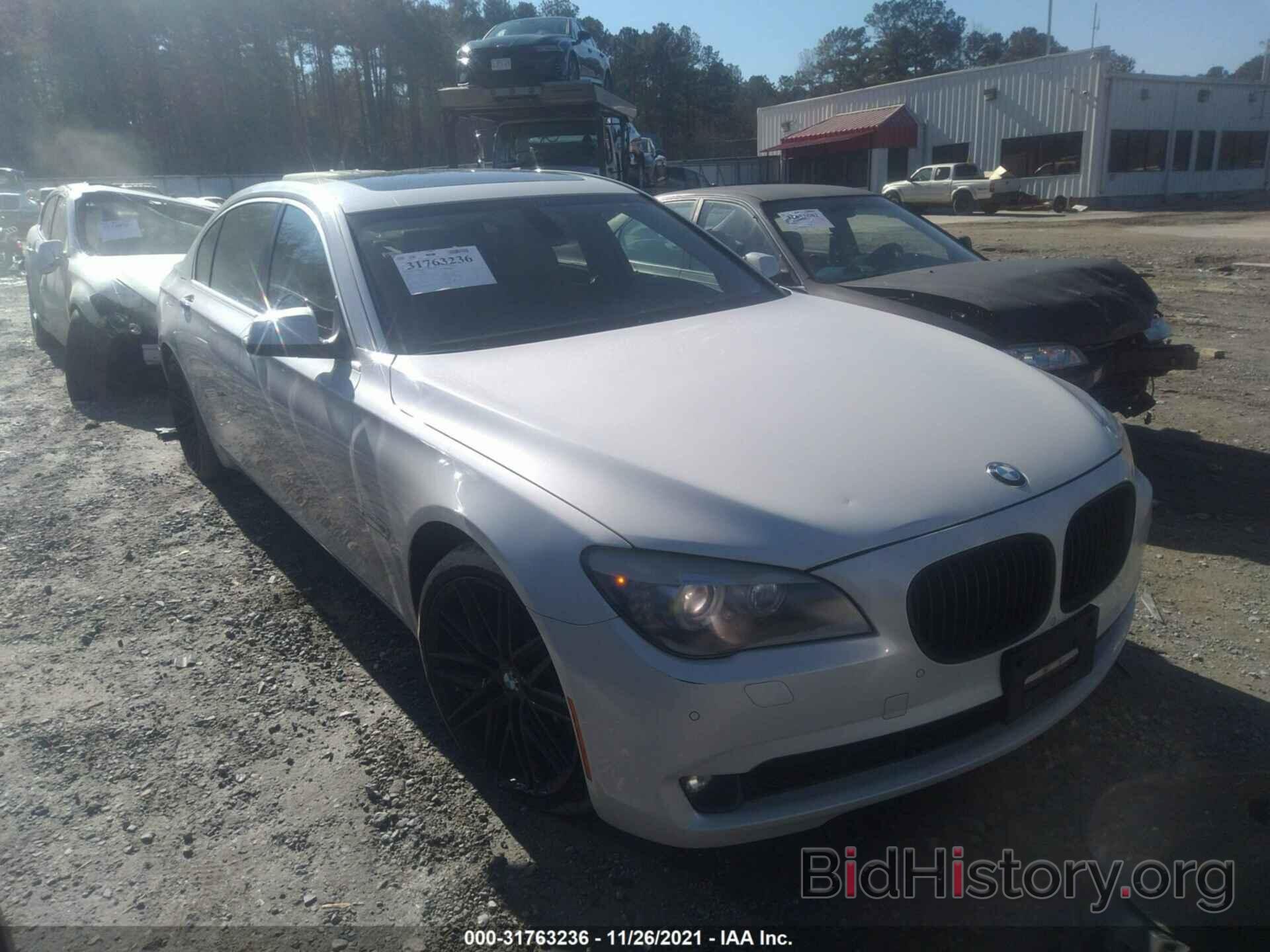 Photo WBAKC8C5XCC434660 - BMW 7 SERIES 2012