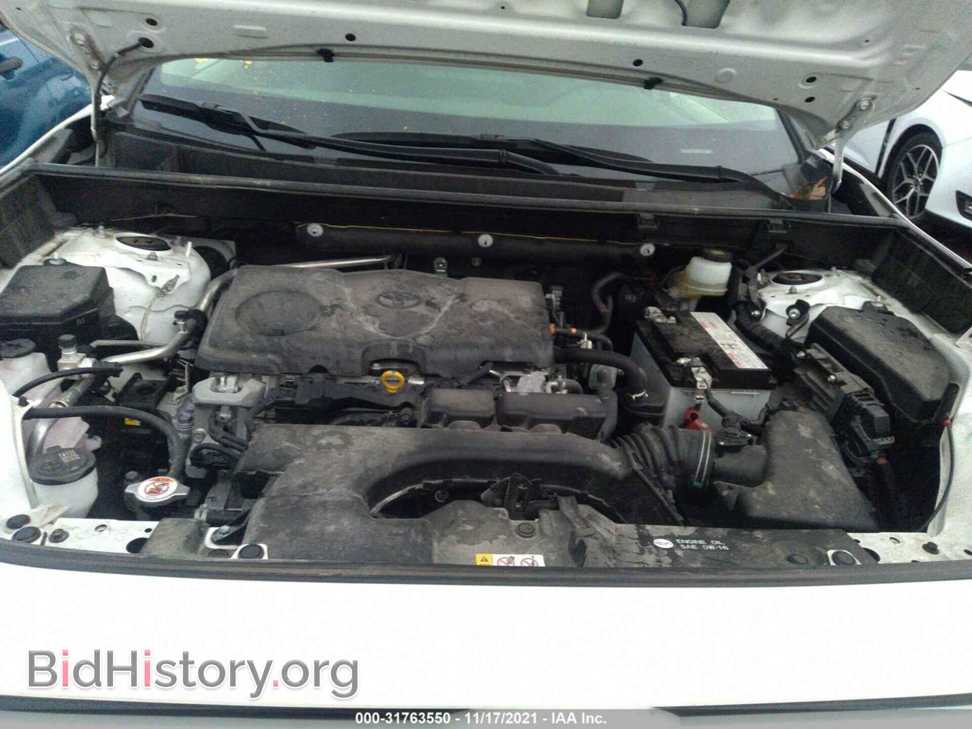 2019 TOYOTA RAV4 - VIN: JTMP1RFV7KD036332 - Фото 10