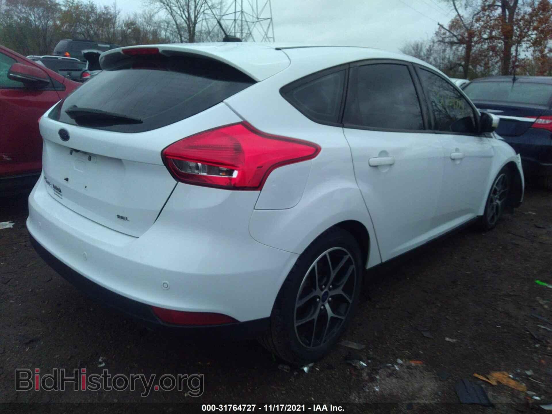 2017 FORD FOCUS - VIN: 1FADP3M2XHL243809 - Фото 4