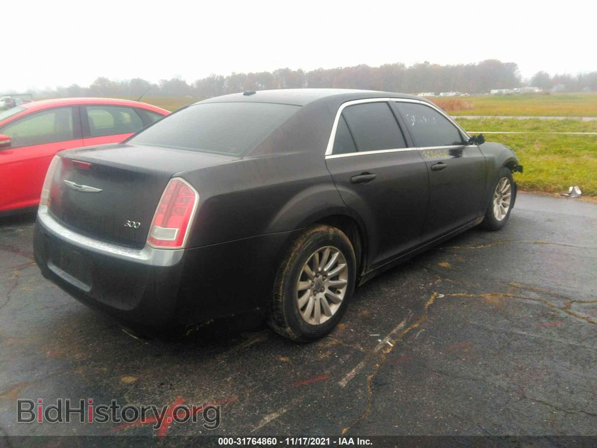 2012 CHRYSLER 300 - VIN: 2C3CCAAG5CH234645 - Фото 4