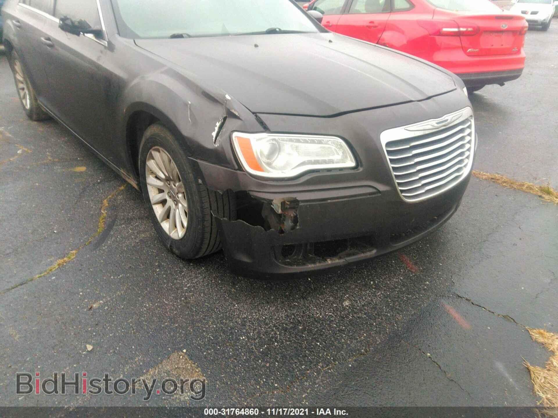 2012 CHRYSLER 300 - VIN: 2C3CCAAG5CH234645 - Фото 6