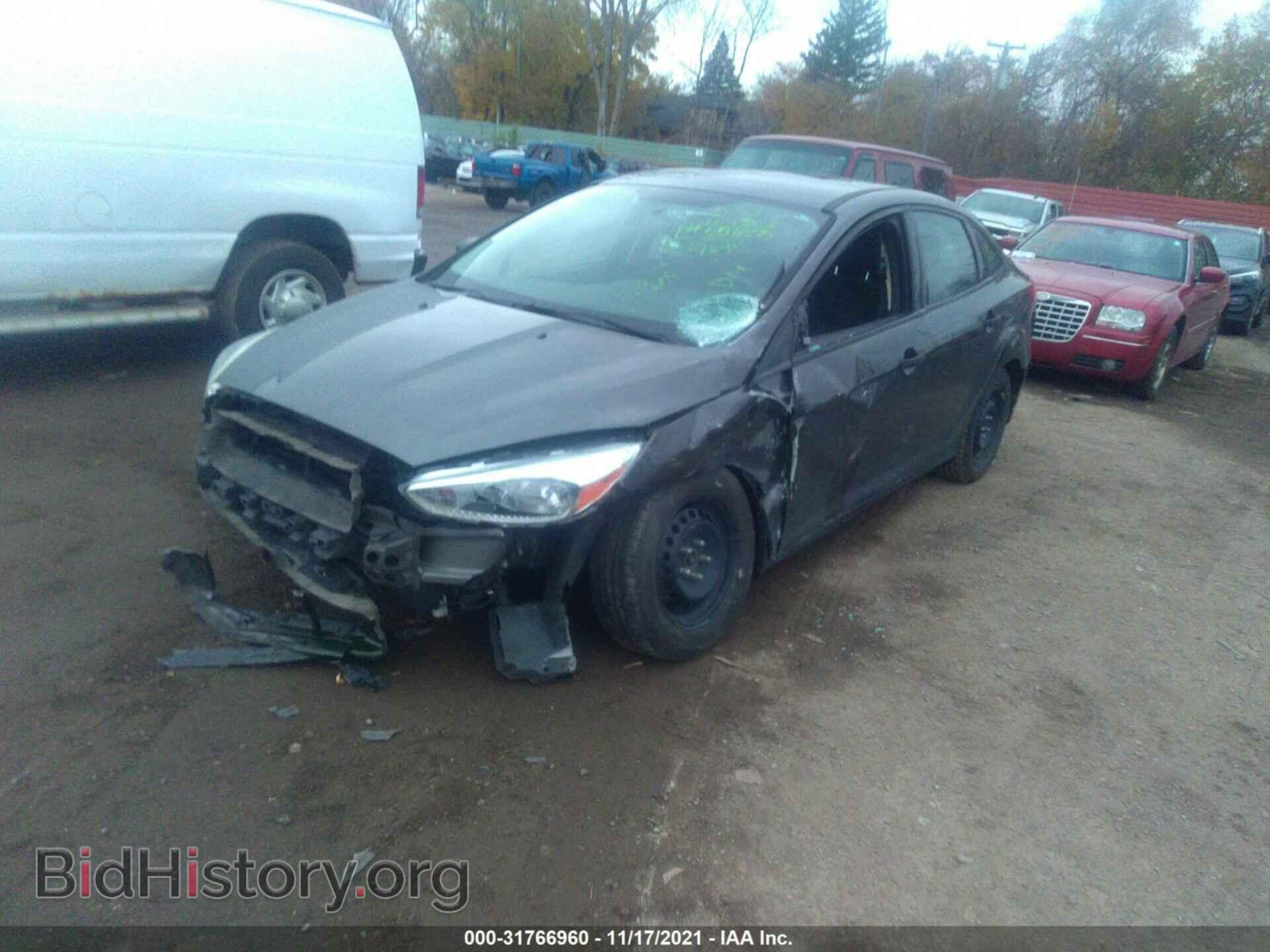 2016 FORD FOCUS - VIN: 1FADP3E20GL254895 - Фото 2