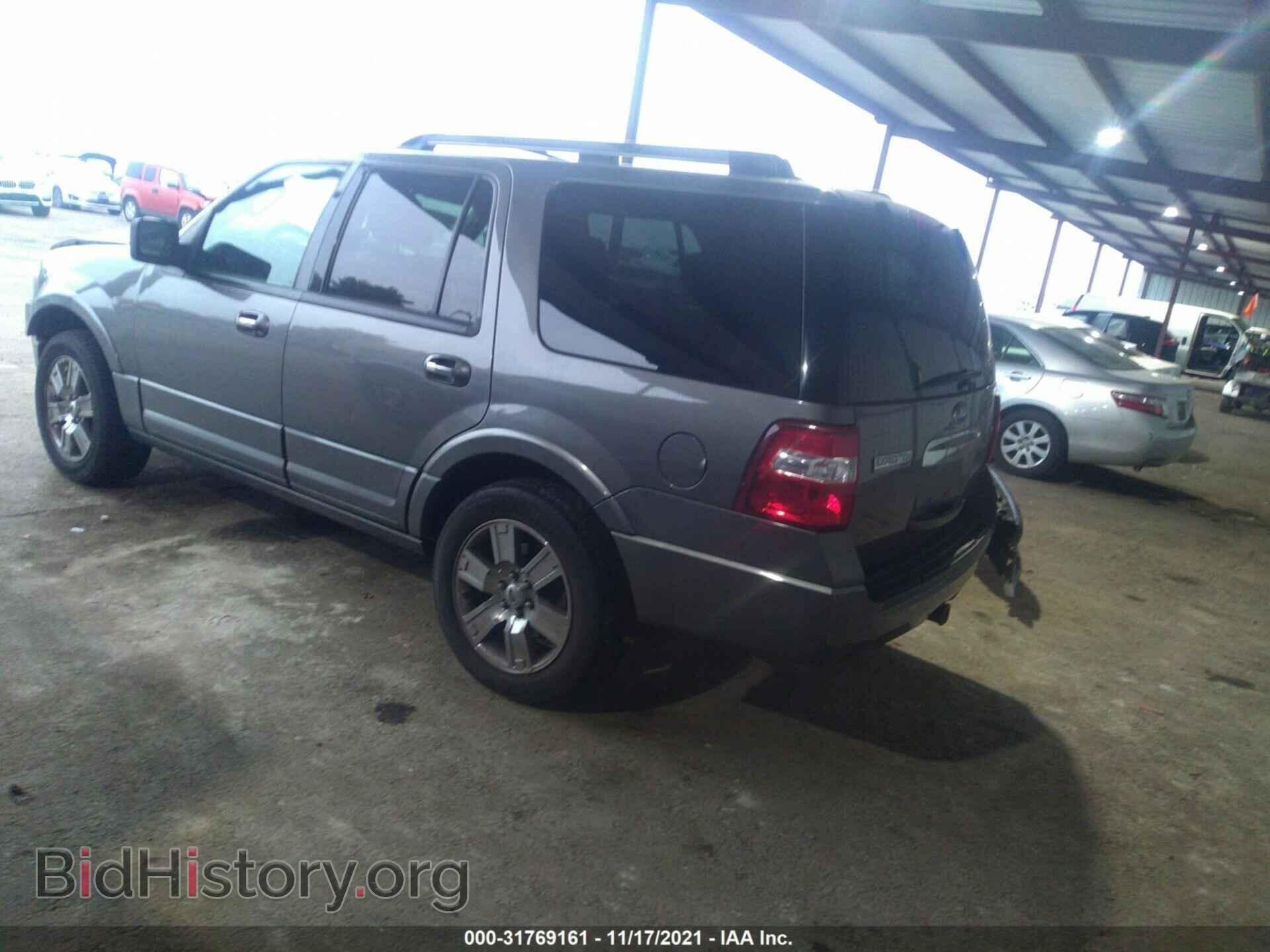 2010 FORD EXPEDITION - VIN: 1FMJU2A56AEA17710 - Фото 3