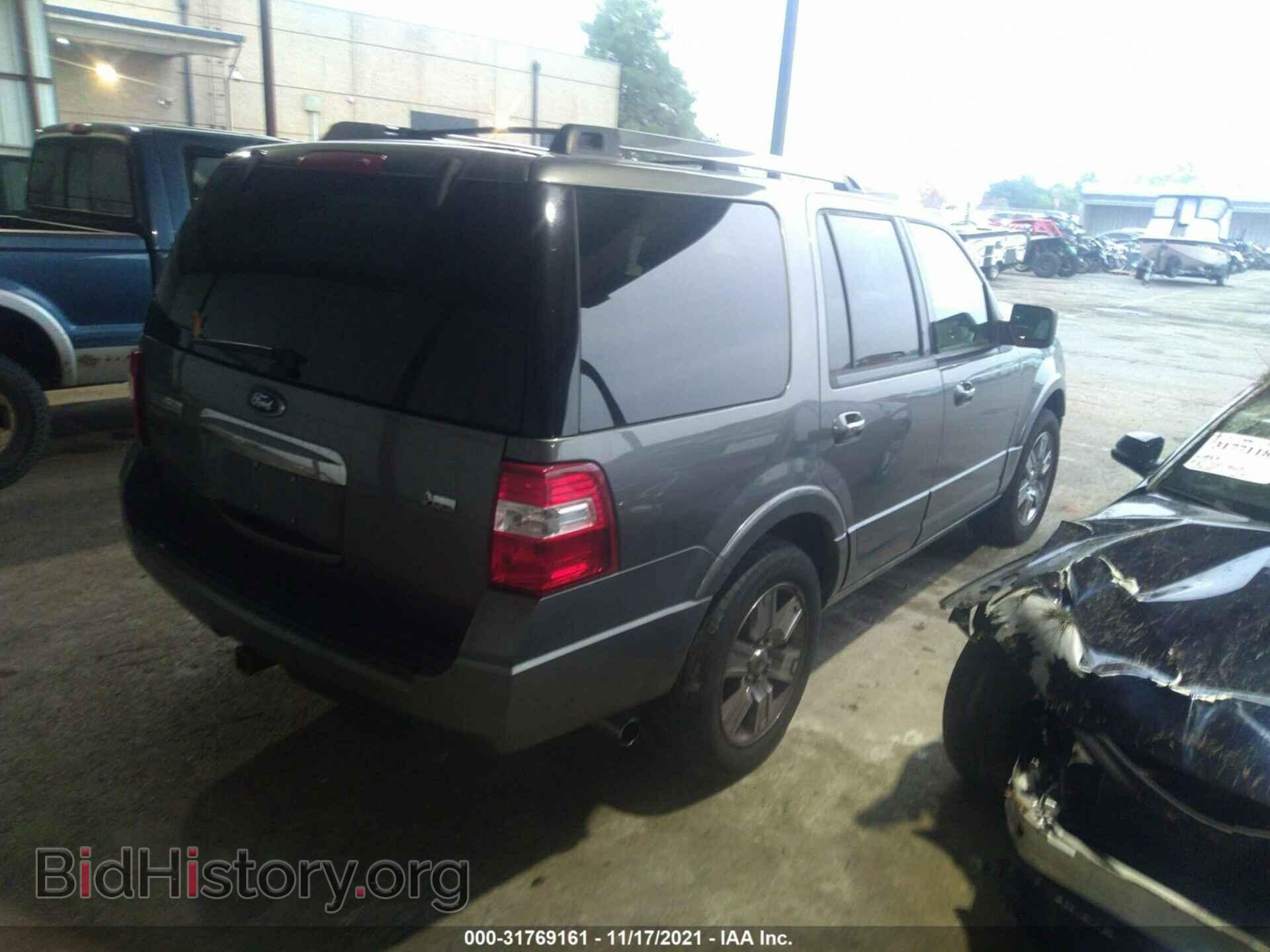 2010 FORD EXPEDITION - VIN: 1FMJU2A56AEA17710 - Фото 4