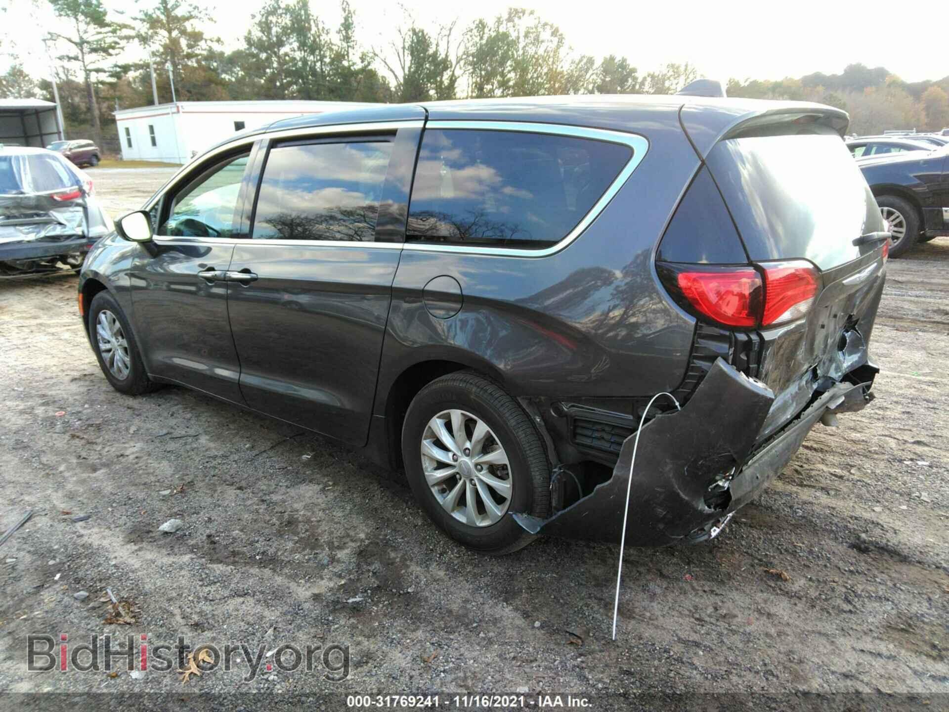 2018 CHRYSLER PACIFICA - VIN: 2C4RC1FG7JR126677 - Photo 3