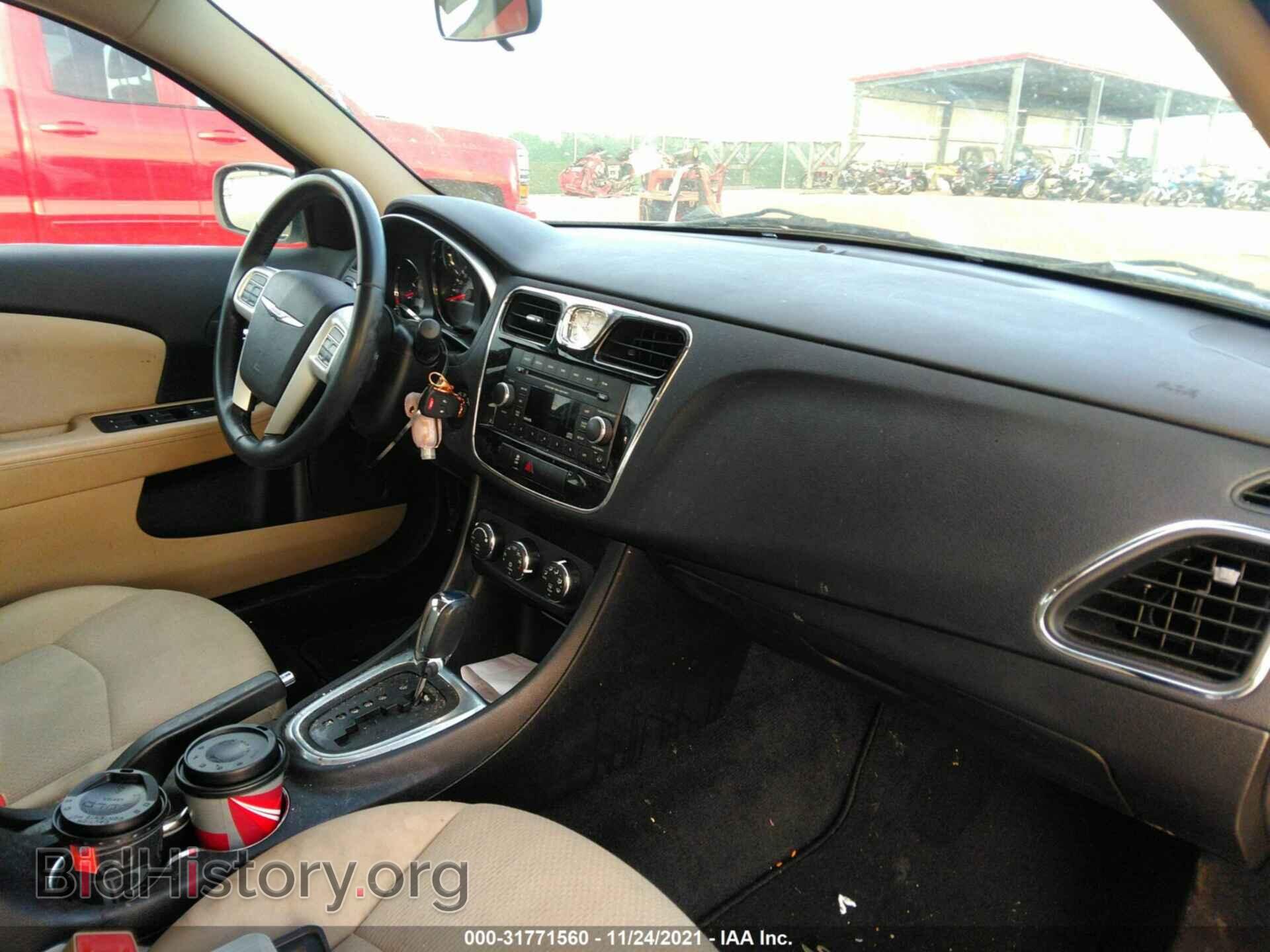 2012 CHRYSLER 200 - VIN: 1C3CCBBB3CN155023 - Фото 5