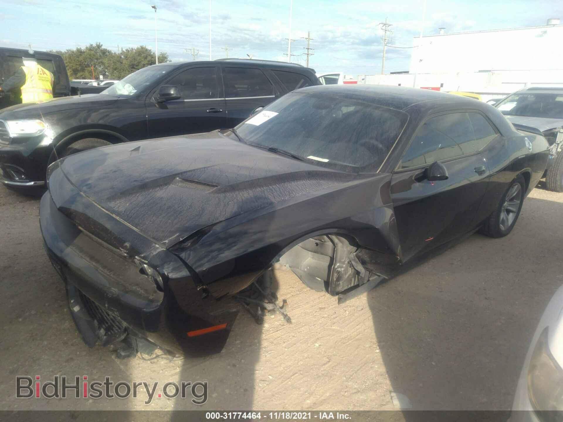 2018 DODGE CHALLENGER - VIN: 2C3CDZAG5JH131508 - Фото 2