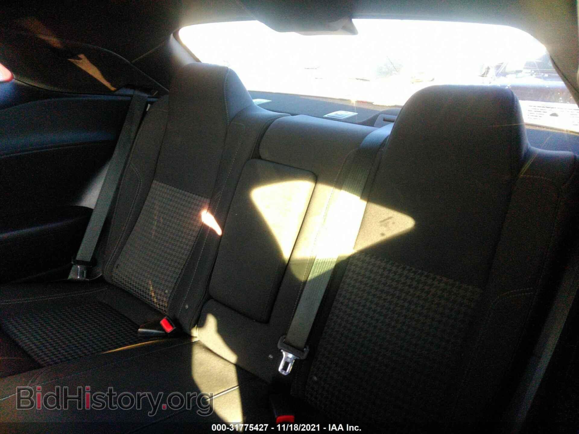 2018 DODGE CHALLENGER - VIN: 2C3CDZAG8JH310416 - Фото 8