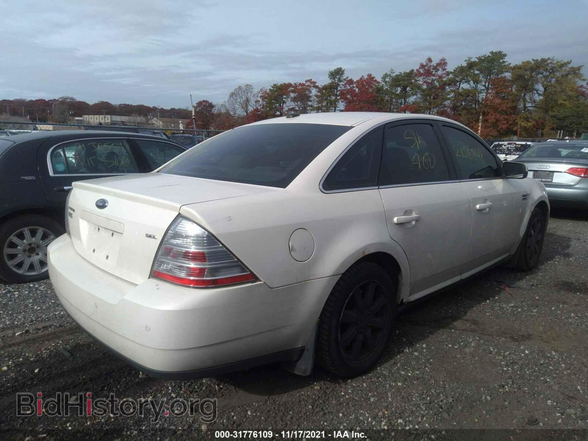 2009 FORD TAURUS - VIN: 1FAHP24W39G122192 - Фото 4
