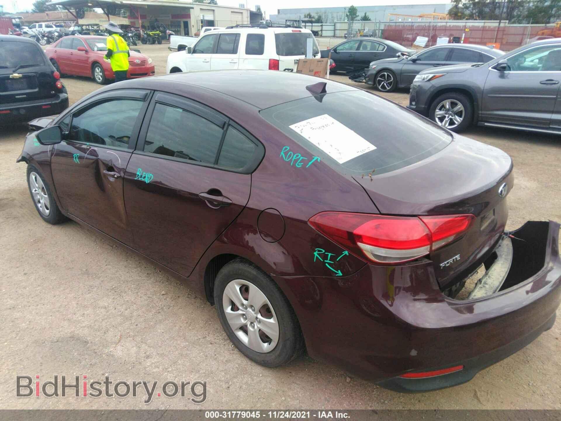 2017 KIA FORTE - VIN: 3KPFK4A74HE025980 - Фото 3