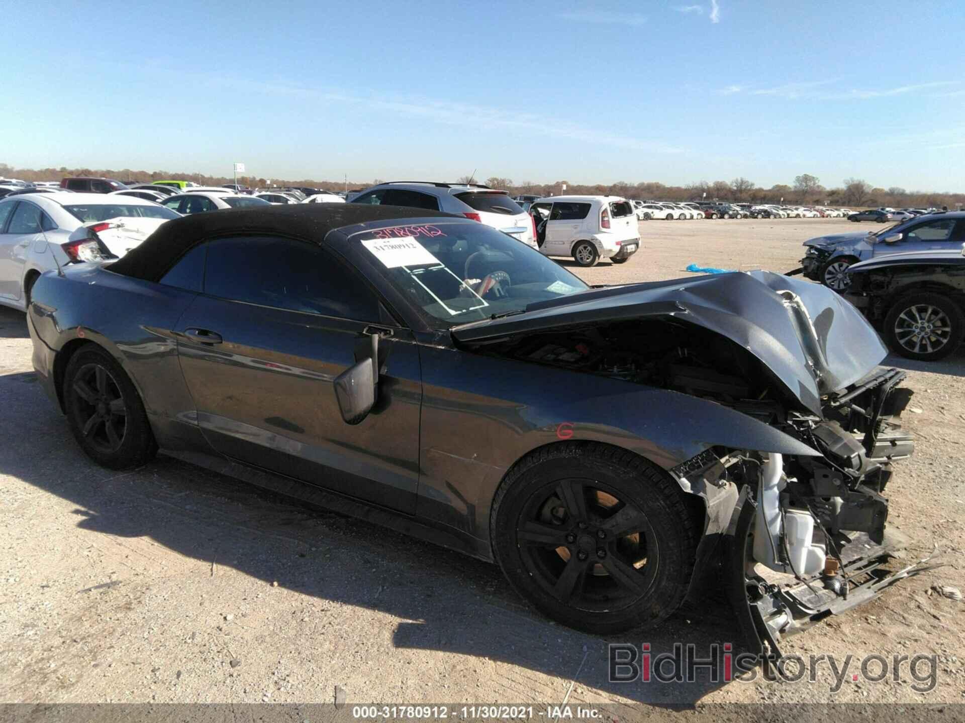 Photo 1FATP8EM1G5323947 - FORD MUSTANG 2016
