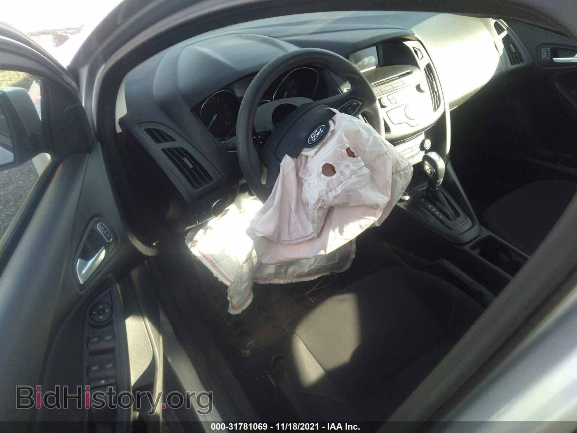 2016 FORD FOCUS - VIN: 1FADP3F20GL290875 - Фото 5