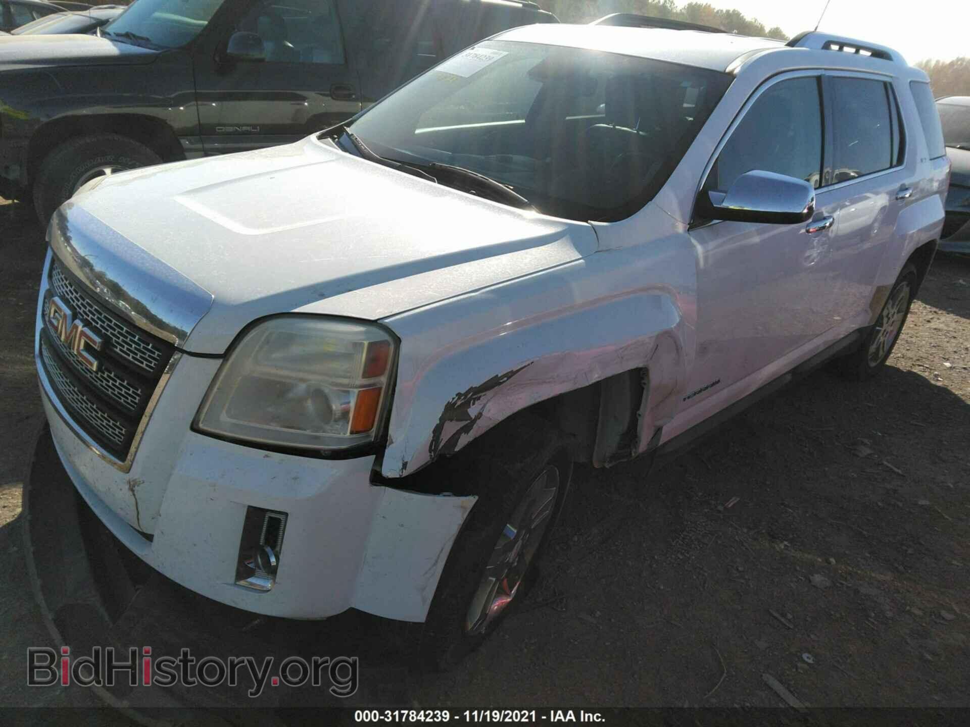 2012 GMC TERRAIN - VIN: 2GKFLWE50C6143457 - Photo 2