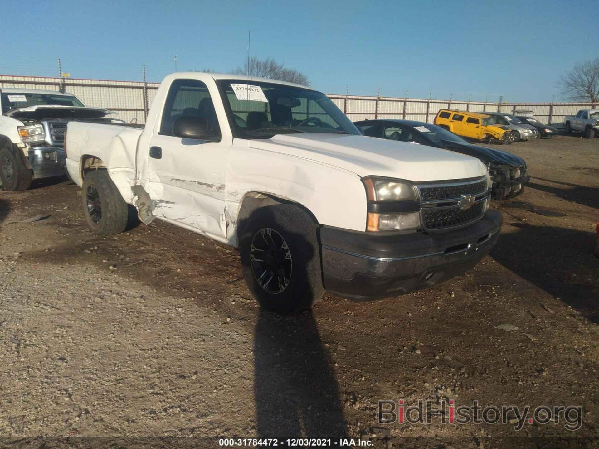 Photo 3GCEC14XX6G231017 - CHEVROLET SILVERADO 1500 2006