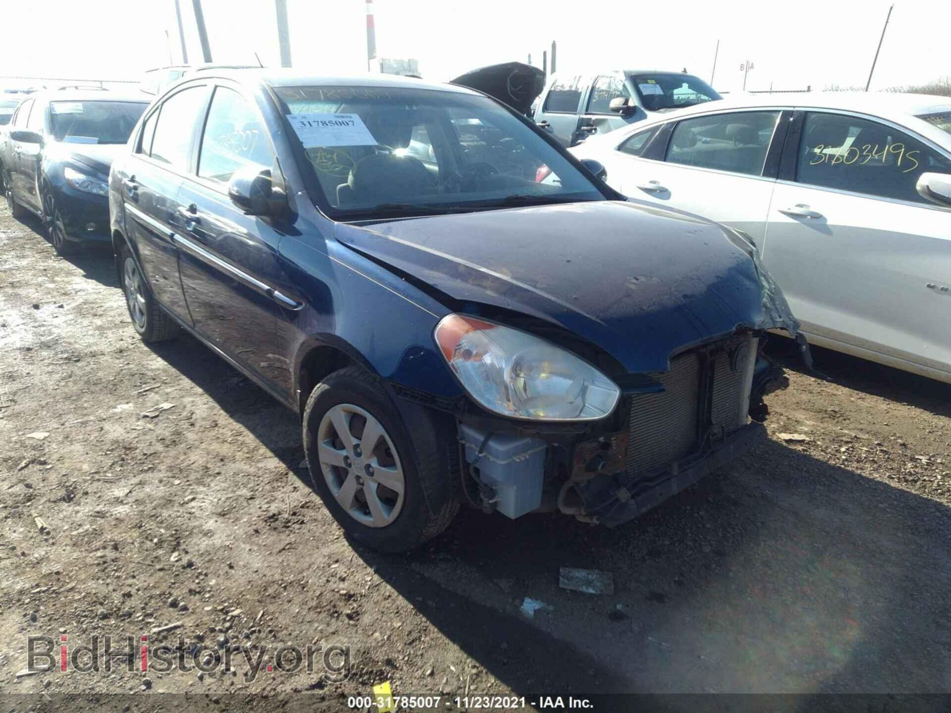 Photo KMHCN46CX9U315526 - HYUNDAI ACCENT 2009