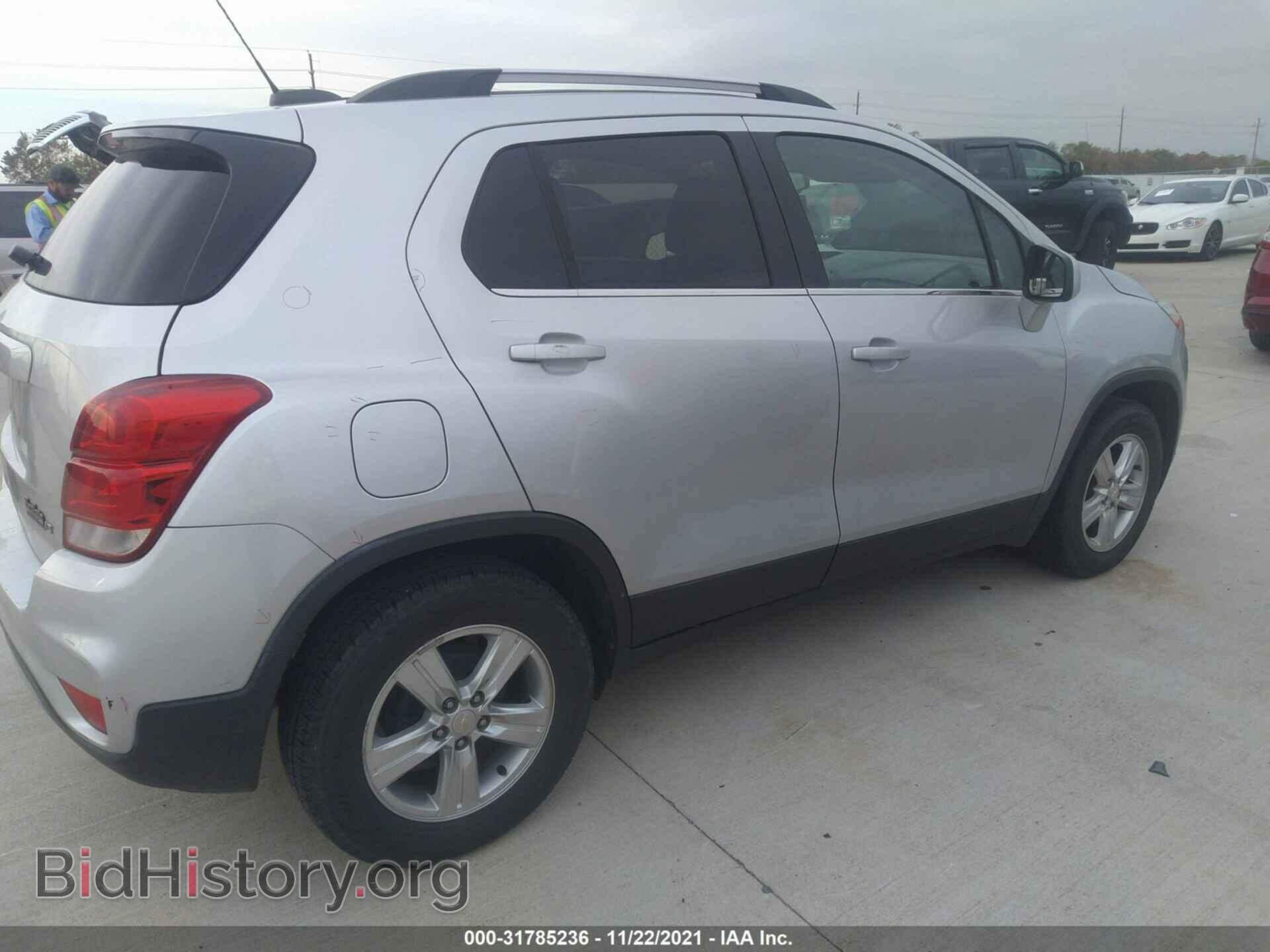 2017 CHEVROLET TRAX - VIN: 3GNCJLSB4HL141511 - Фото 4