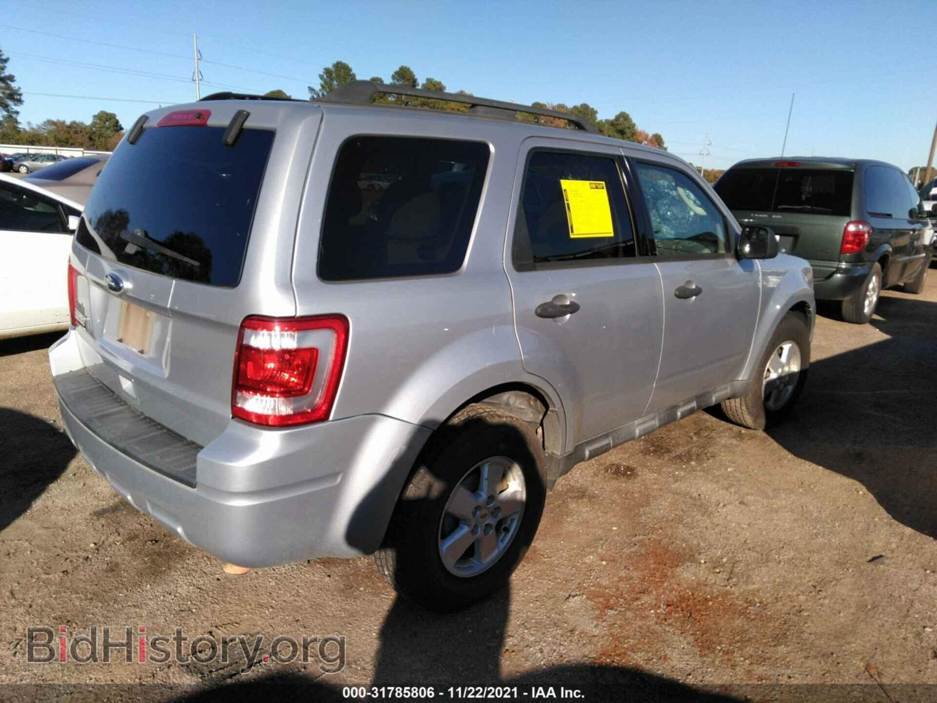 2010 FORD ESCAPE - VIN: 1FMCU0D70AKB41256 - Фото 4