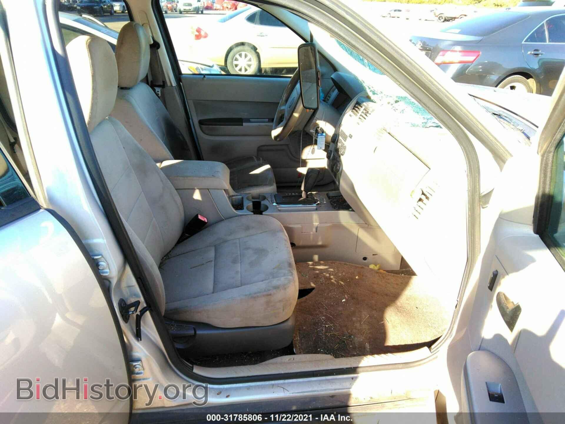 2010 FORD ESCAPE - VIN: 1FMCU0D70AKB41256 - Фото 5