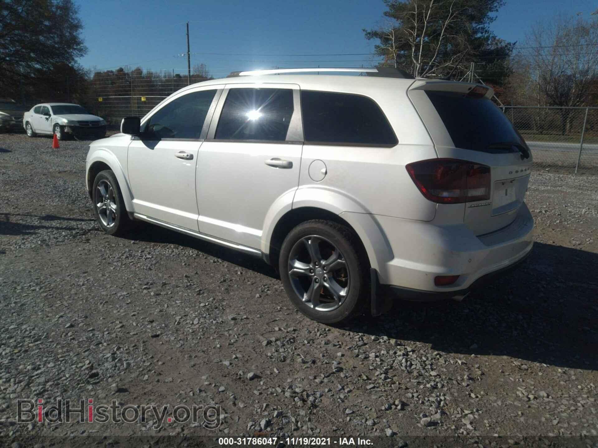 2017 DODGE JOURNEY - VIN: 3C4PDCGG4HT545656 - Фото 3