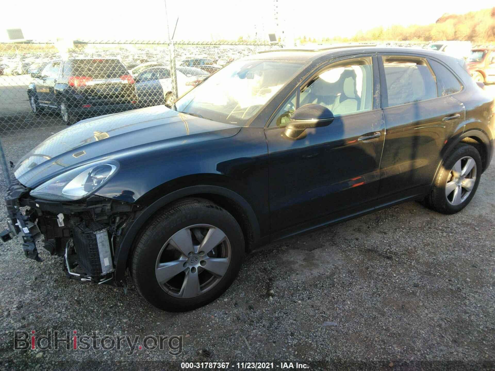 2020 PORSCHE CAYENNE - VIN: WP1AA2AY1LDA00635 - Фото 2