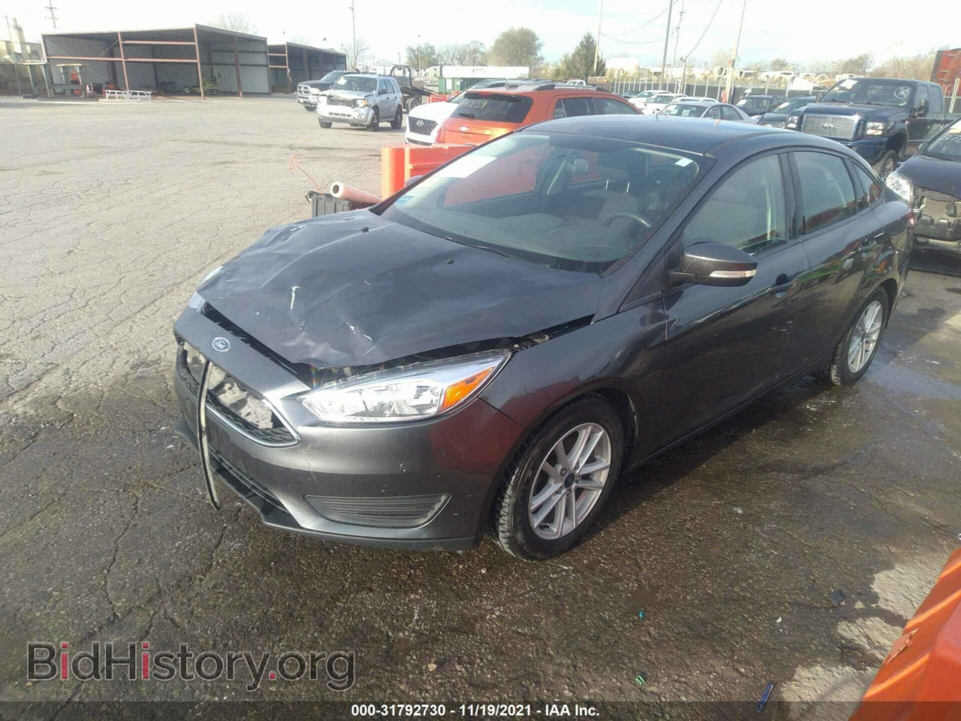 2017 FORD FOCUS - VIN: 1FADP3F25HL347721 - Фото 2
