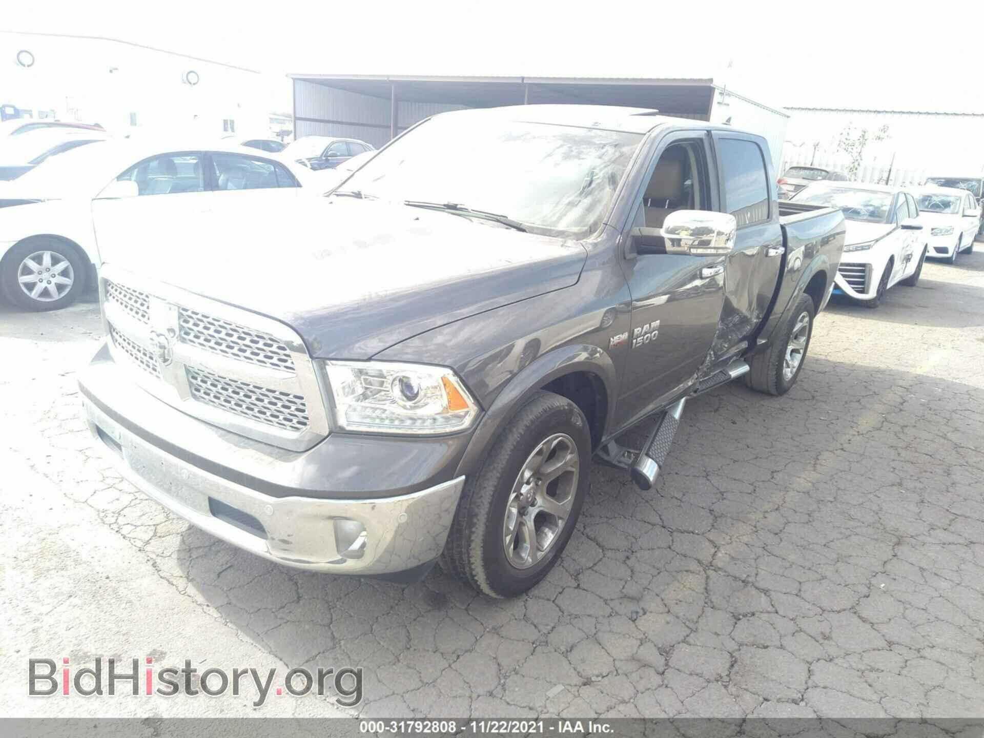 2017 RAM 1500 - VIN: 1C6RR7NT3HS617778 - Фото 2