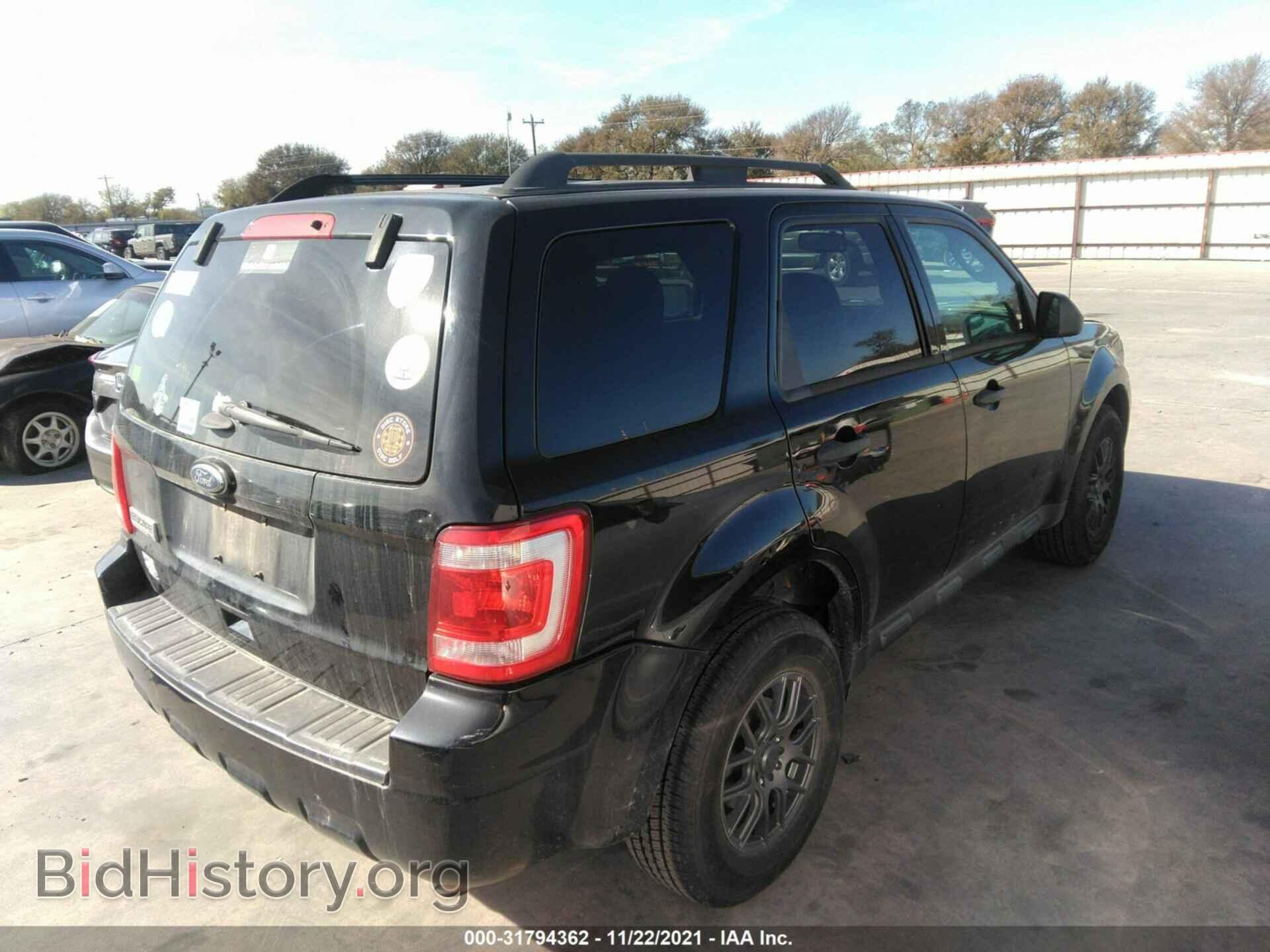 2012 FORD ESCAPE - VIN: 1FMCU0D76CKB90982 - Фото 4