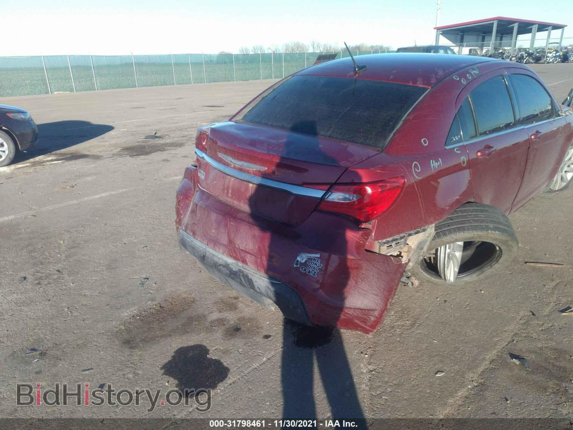 2012 CHRYSLER 200 - VIN: 1C3CCBBG2CN139486 - Фото 6