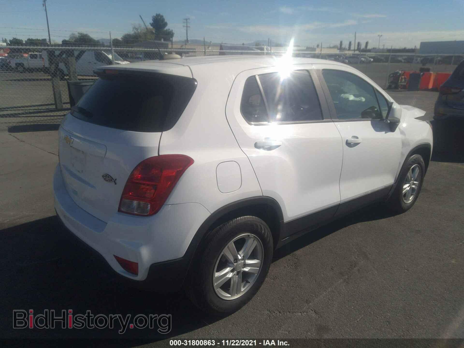 2019 CHEVROLET TRAX - VIN: 3GNCJKSB3KL303016 - Фото 4