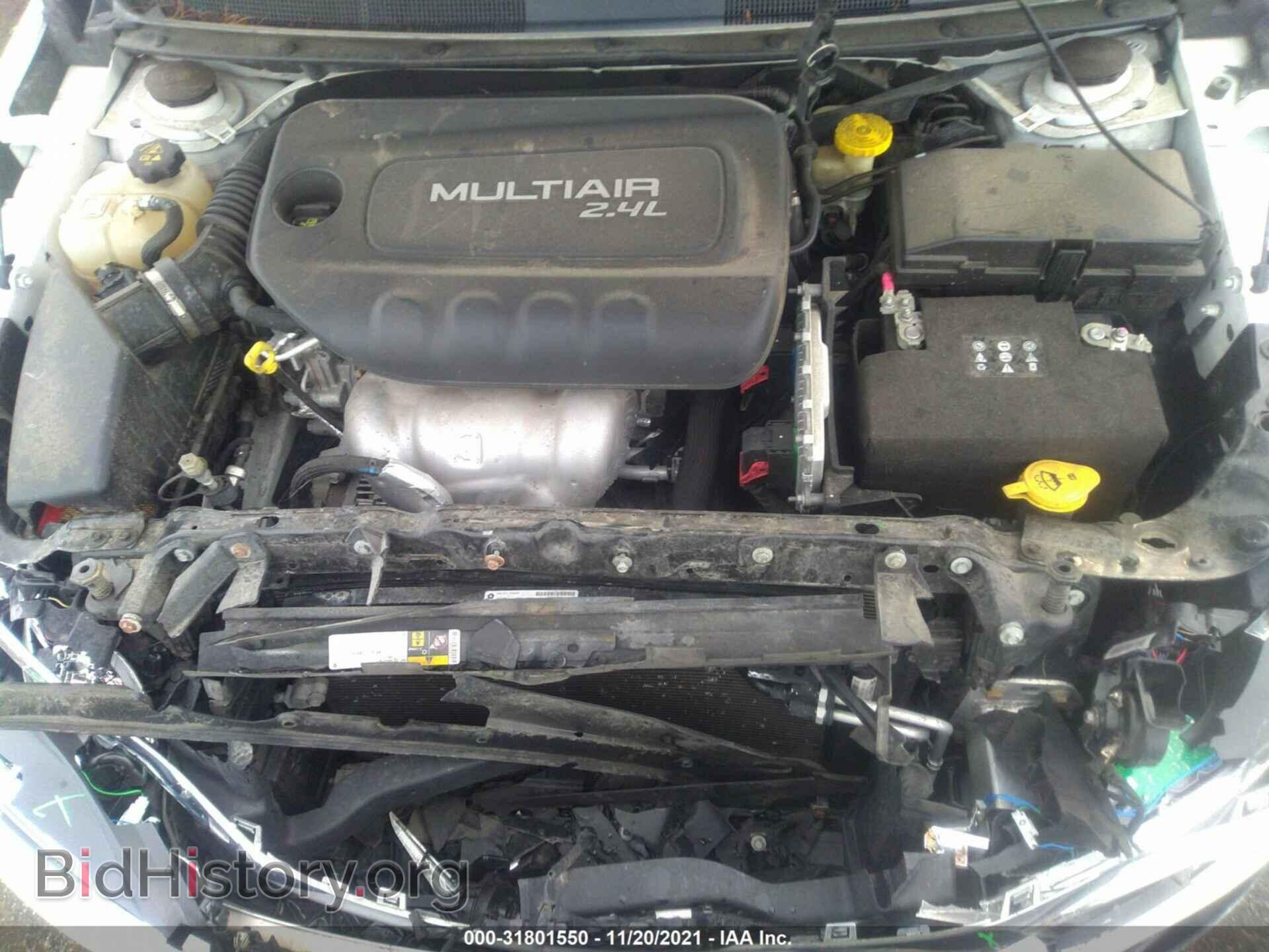 2015 CHRYSLER 200 - VIN: 1C3CCCAB1FN744602 - Фото 10
