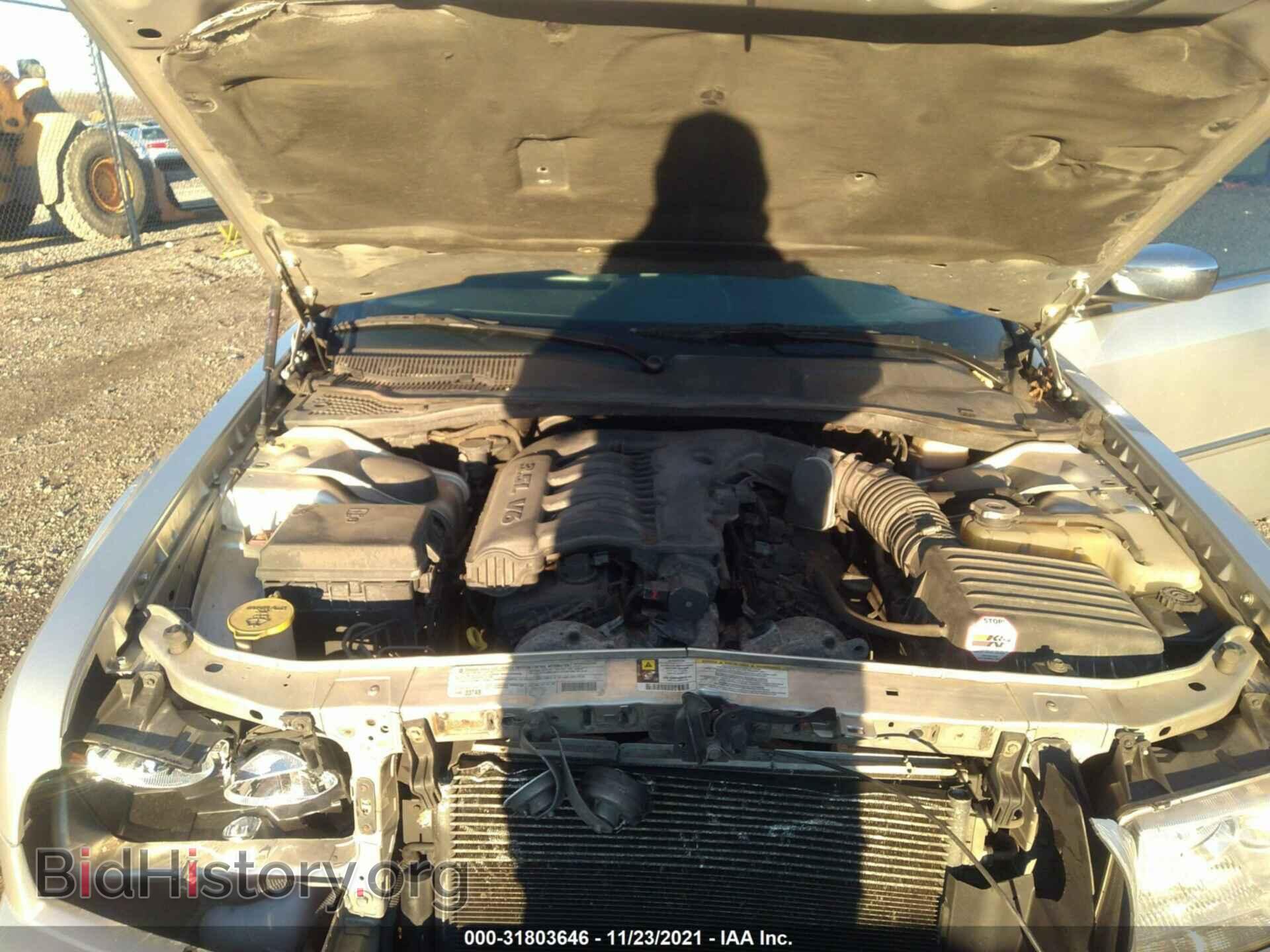 2010 CHRYSLER 300 - VIN: 2C3CA5CV9AH326086 - Фото 10