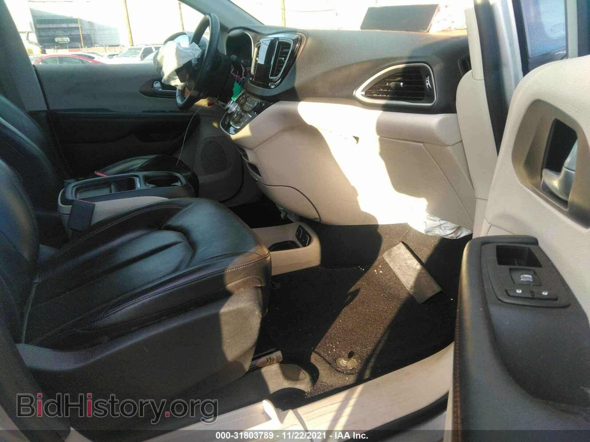 2017 CHRYSLER PACIFICA - VIN: 2C4RC1BG3HR526476 - Фото 5